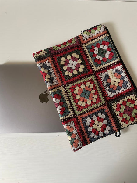 Estuche a crochet para agenda o libros 